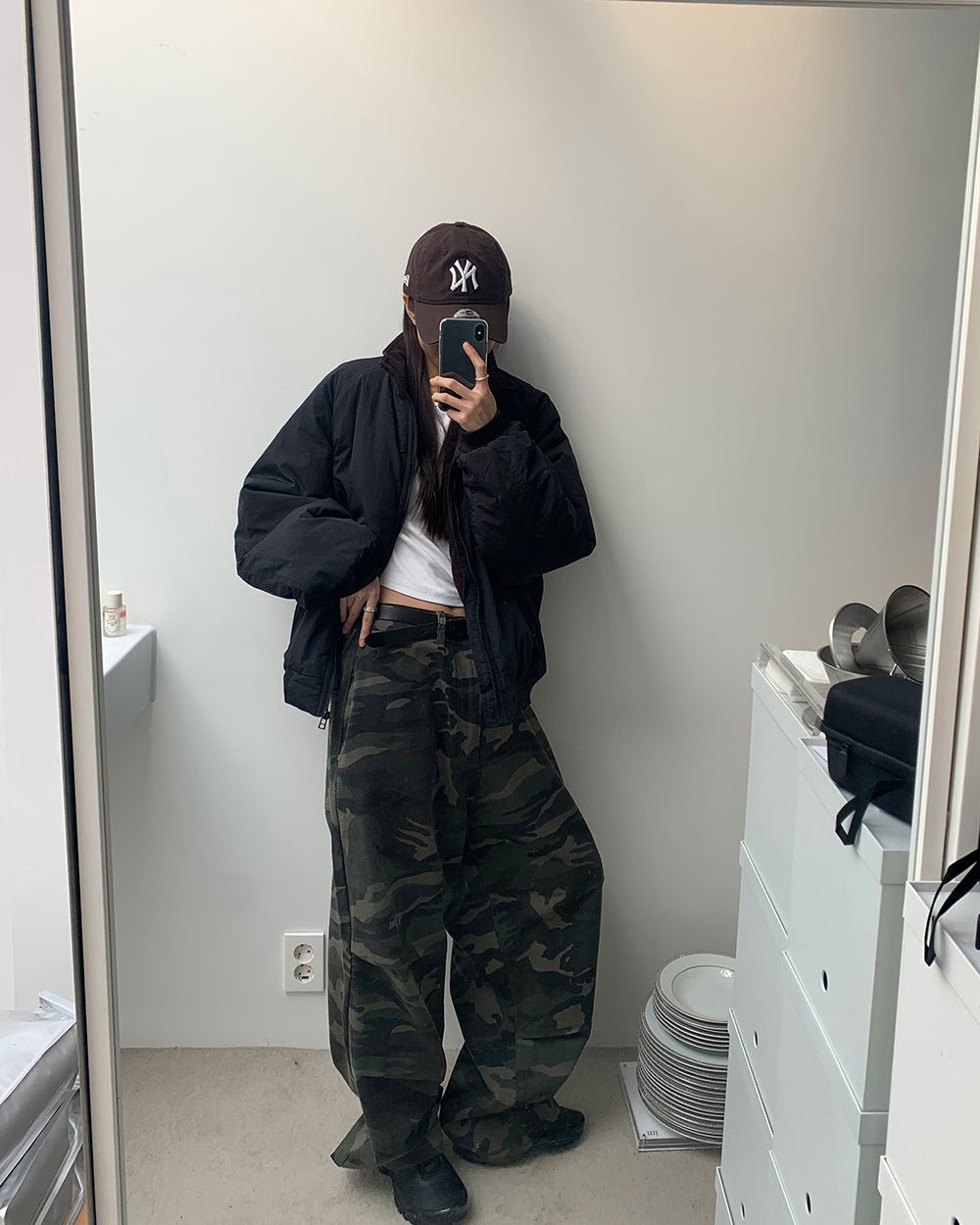 迷彩 厚磅 工裝 降落傘 彎刀褲 / 2色 - WHATEVER STUDIO