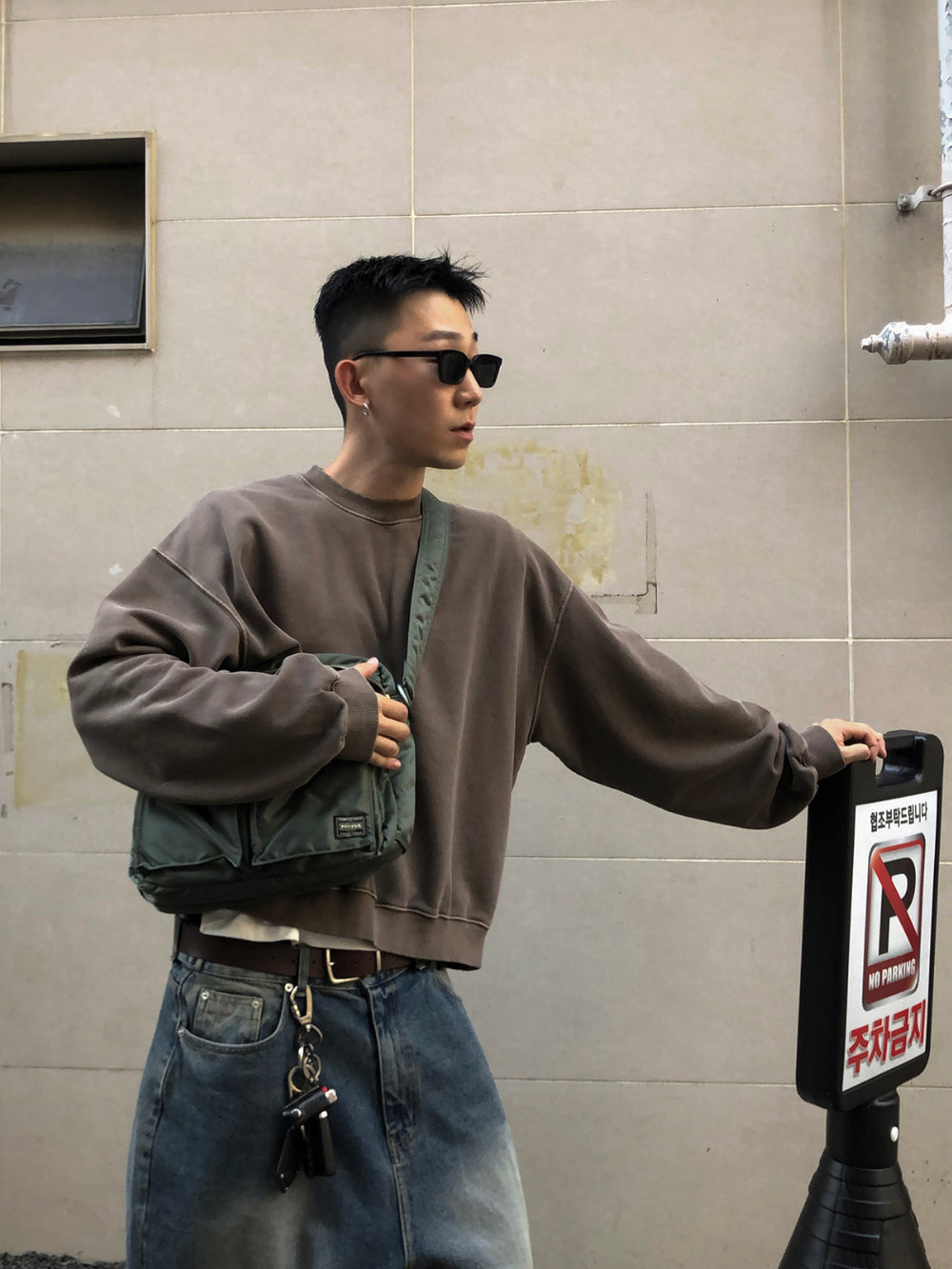 Premium 短寬 水洗 大學T / 4色