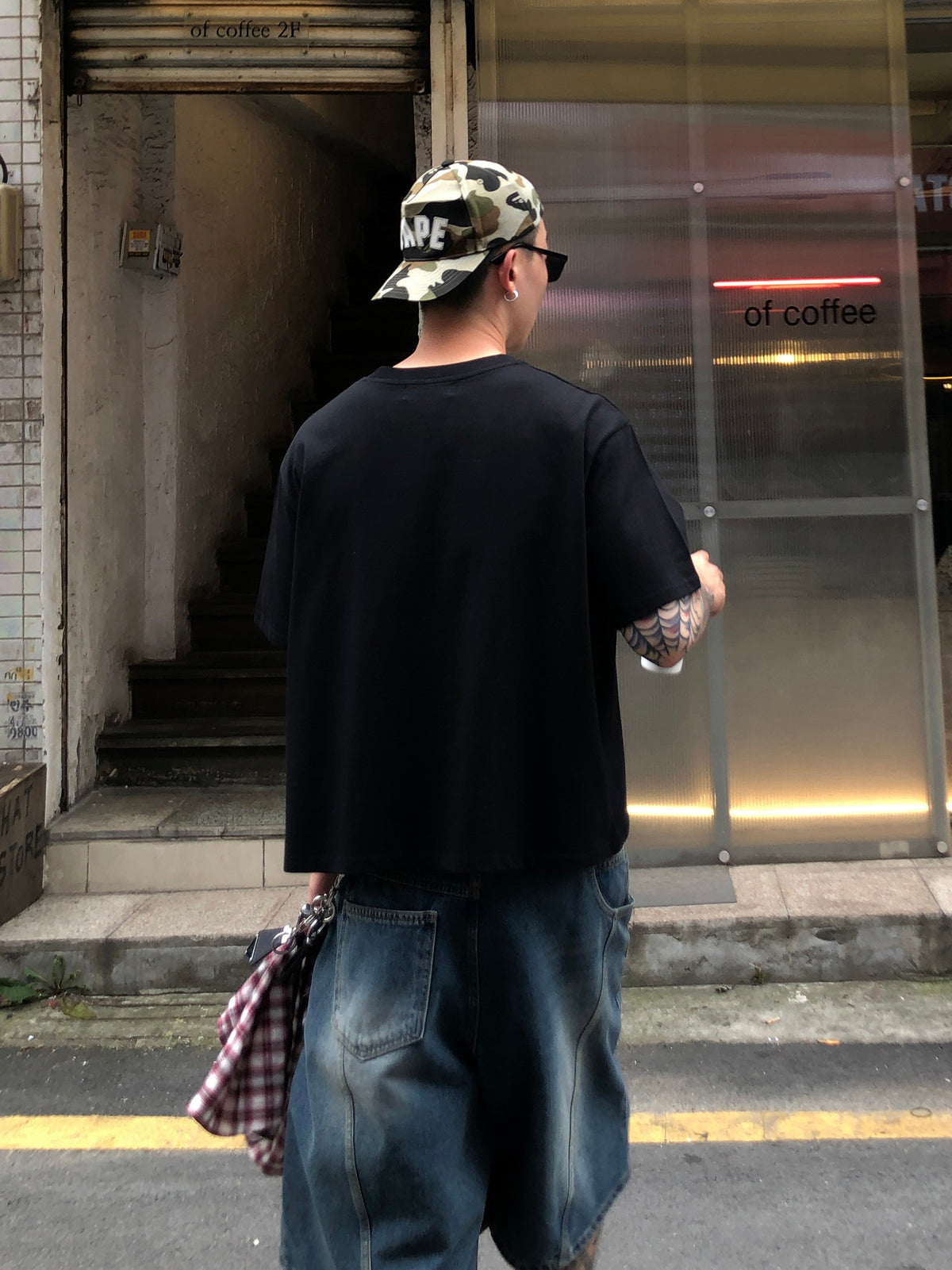 Boxy 寬短 簡約 俐落 短袖 上衣 / 3色