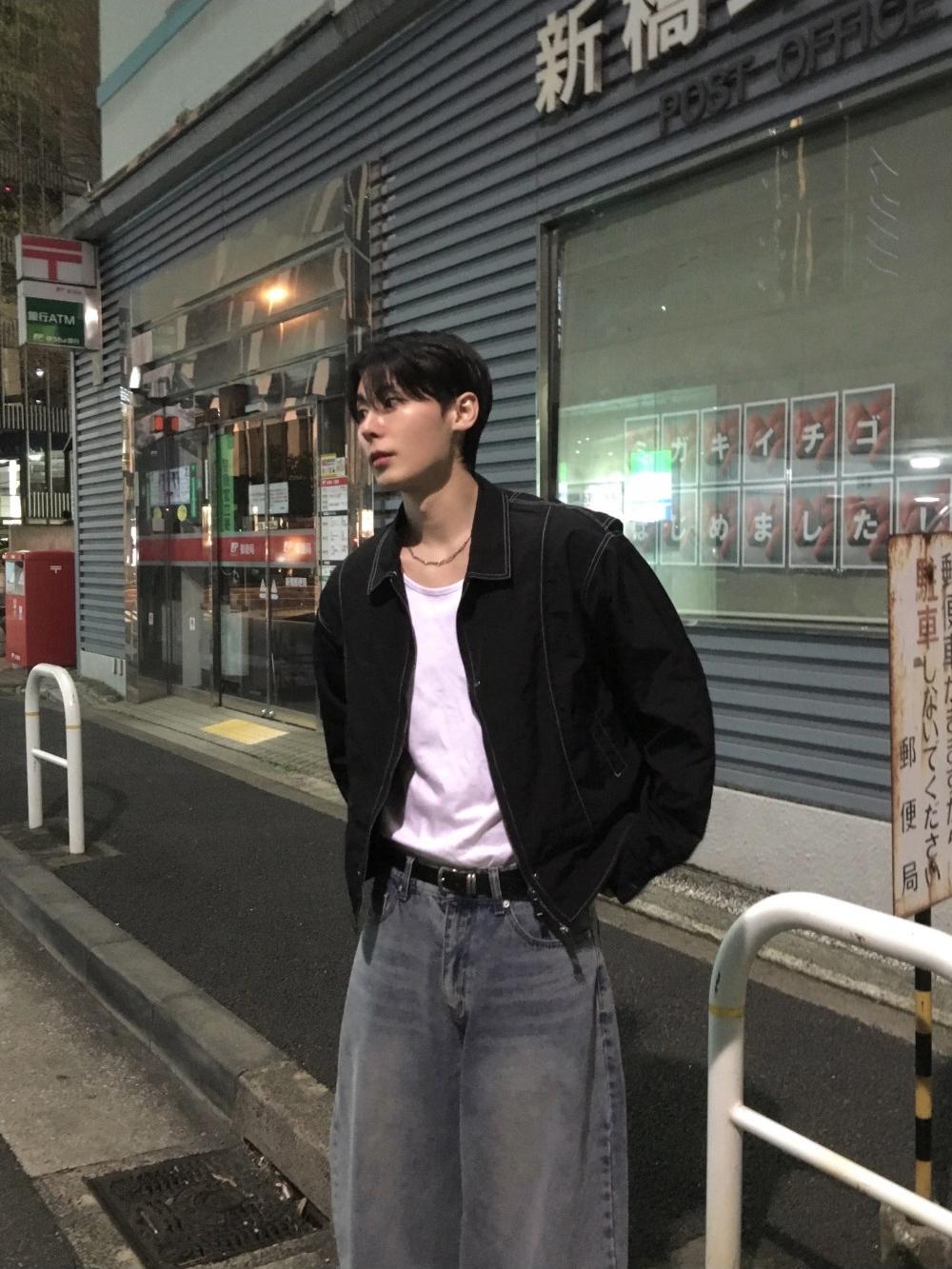 Two-Way Line Stitch Nylon Jacket