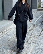 極簡 大容量 可調節 尼龍 斜背 郵差包 / 1色